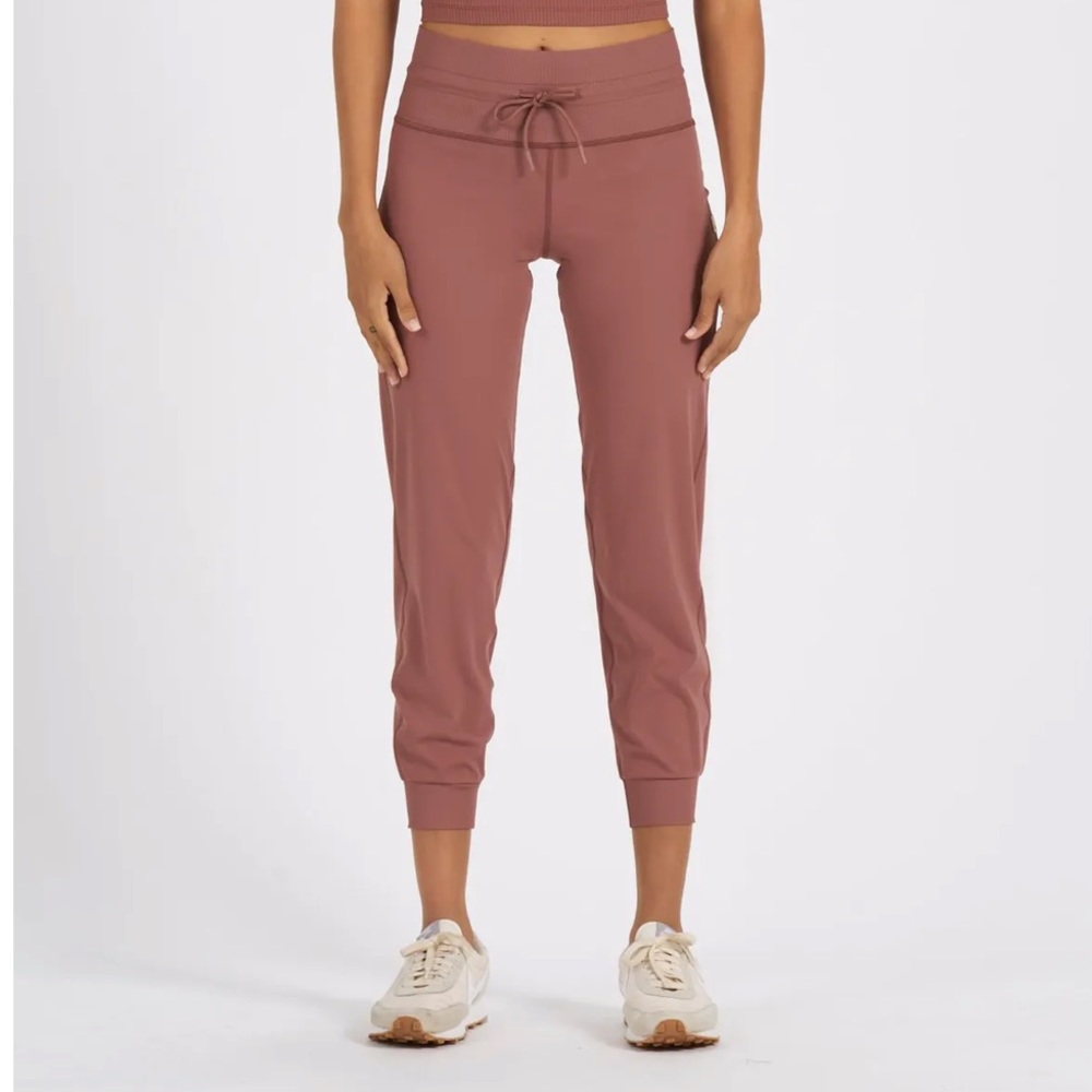 Vuori Terracotta XS Daily Jogger